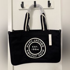 🖤 NEW 🖤MARC JACOBS EST 1984 BLACK LARGE TOTE BAG 13”x19”x7”